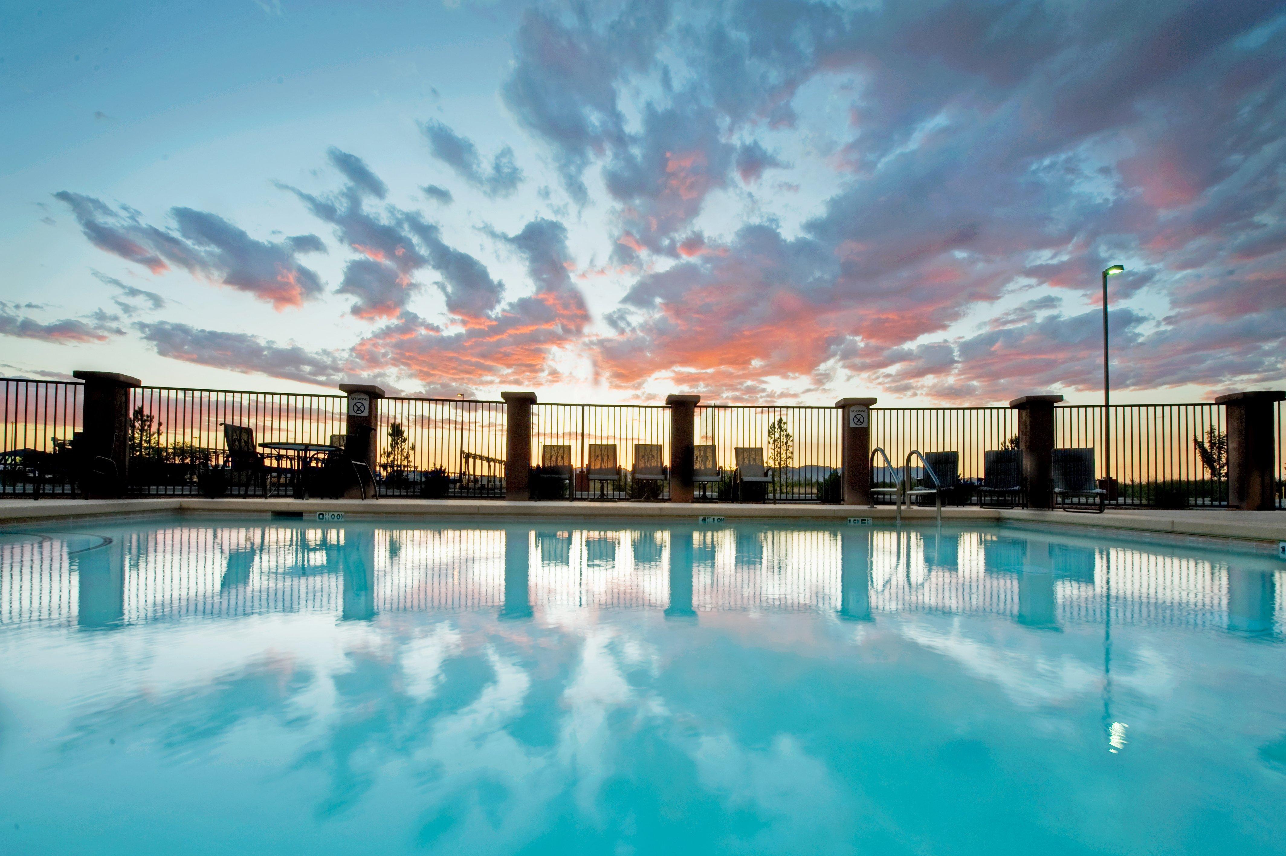 Holiday Inn Express & Suites Willcox Exterior photo